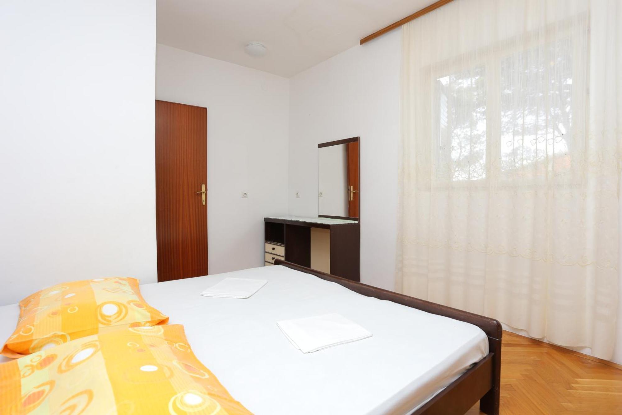Rooms With A Parking Space Brela, Makarska - 17281 Habitación foto